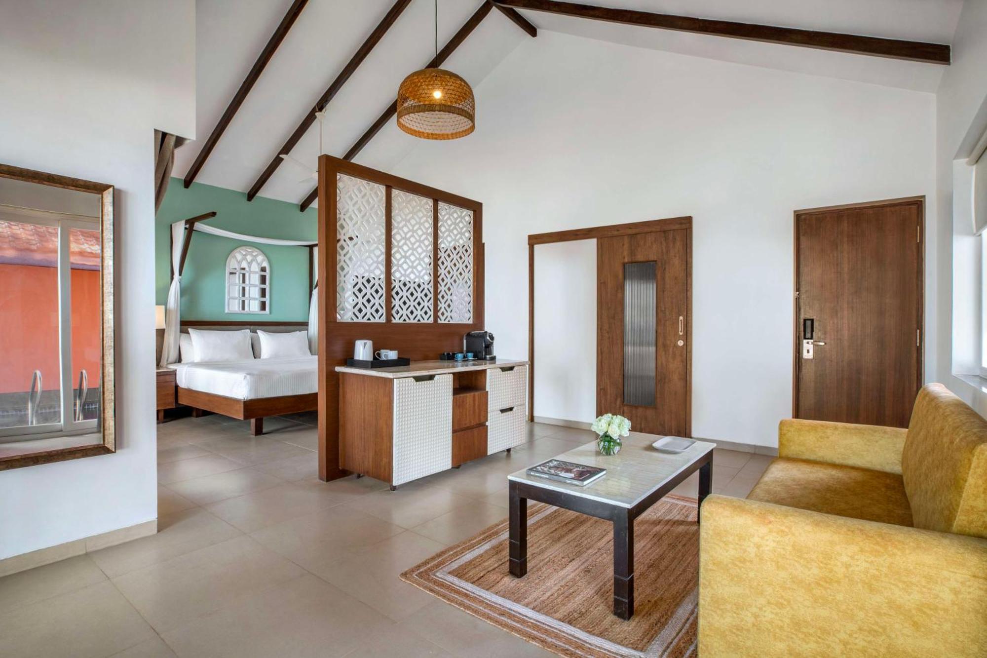 Mandrem Beach Resort, A Member Of Radisson Individuals Retreat Kültér fotó