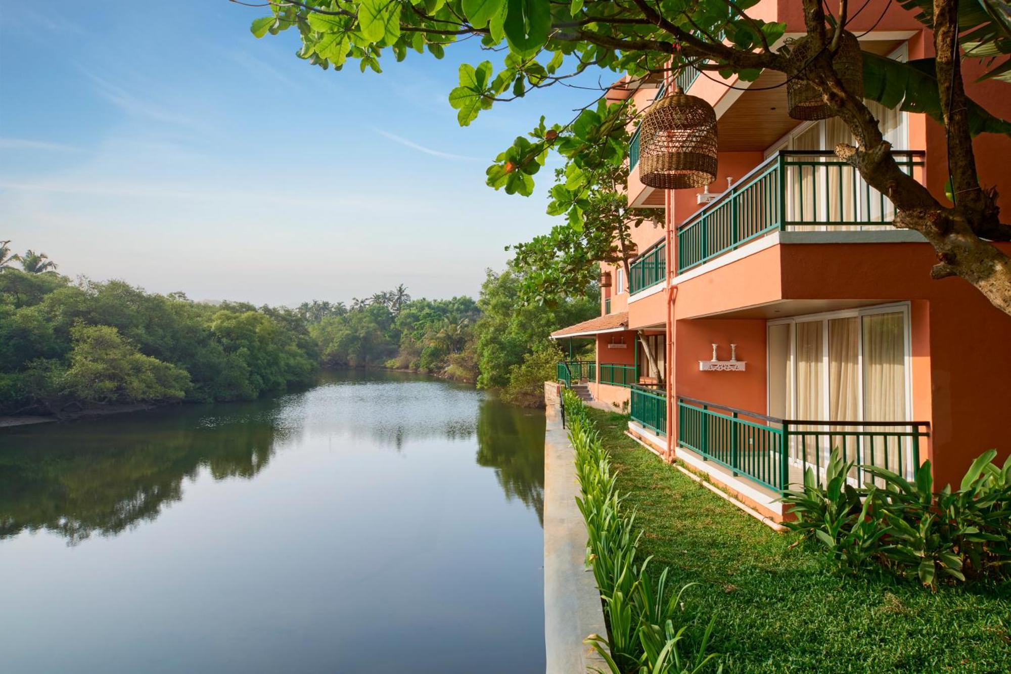 Mandrem Beach Resort, A Member Of Radisson Individuals Retreat Kültér fotó